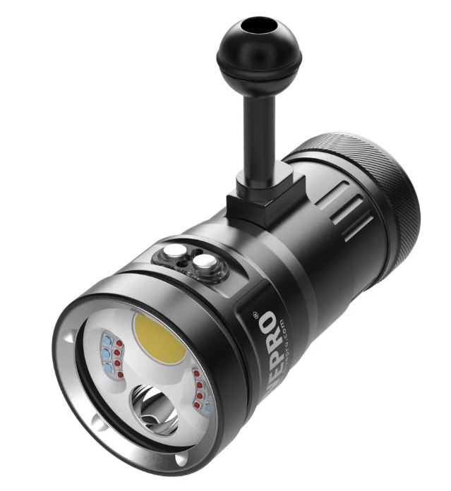 DivePro M80 Plus Dual Switch Video Light (9200 Lumens)